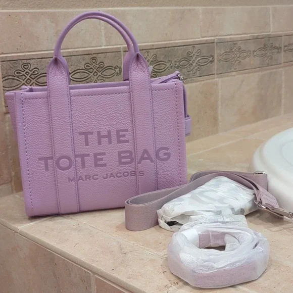 Marc Jacobs The Leather Tote Bag purse Wisteria purple Small - Picture 2 of 7